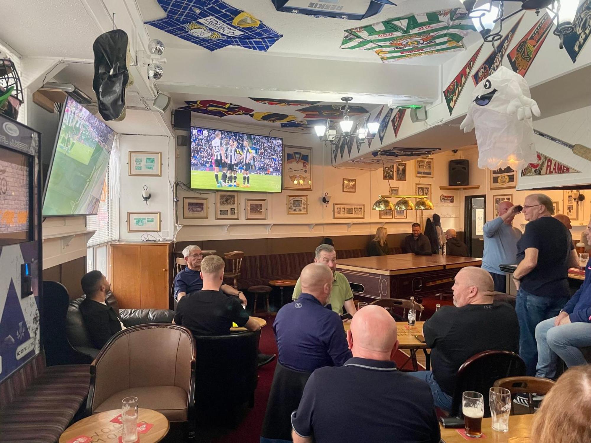 The Elbow Room Kirkcaldy Dış mekan fotoğraf